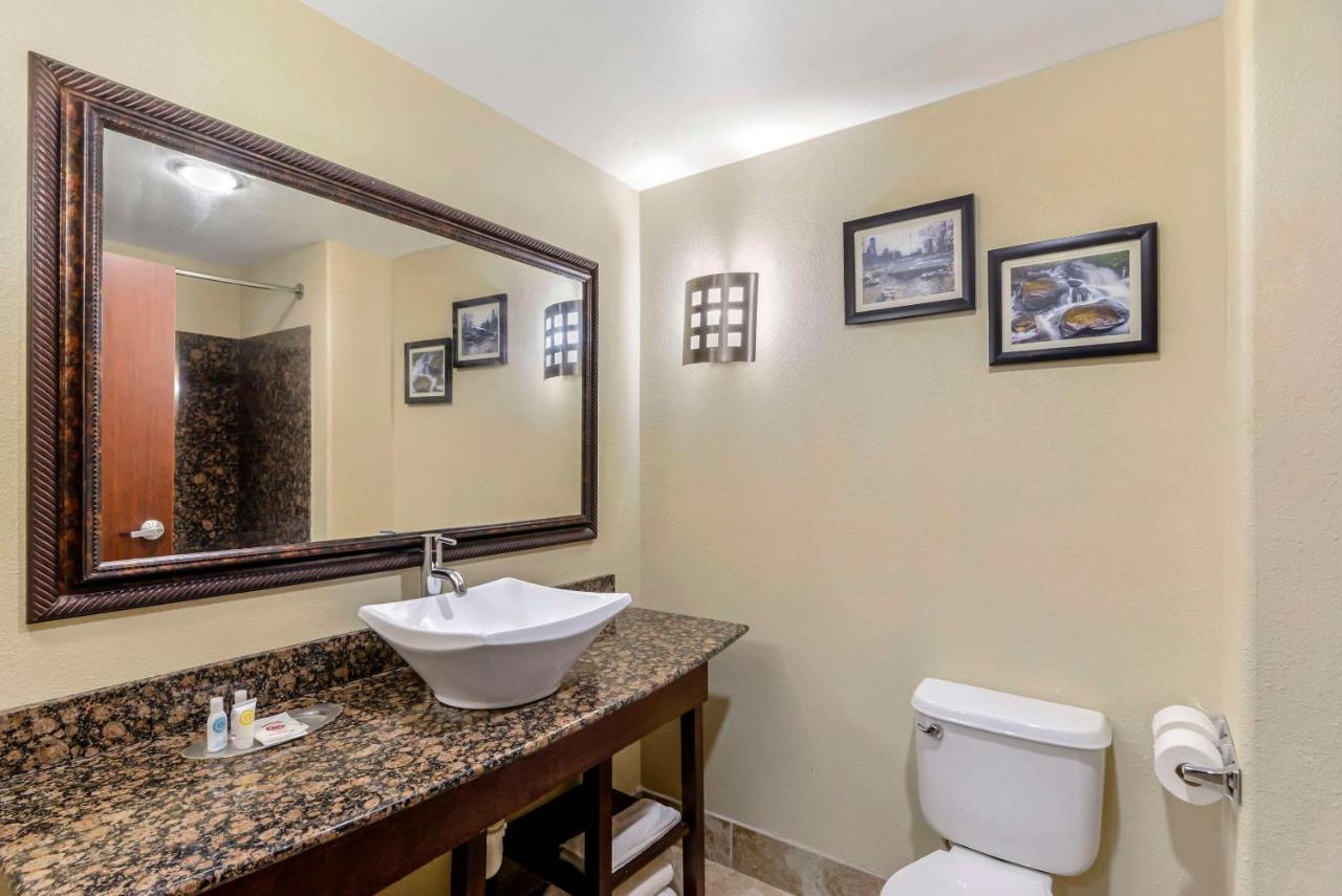 Comfort Suites At Kennesaw State University Esterno foto