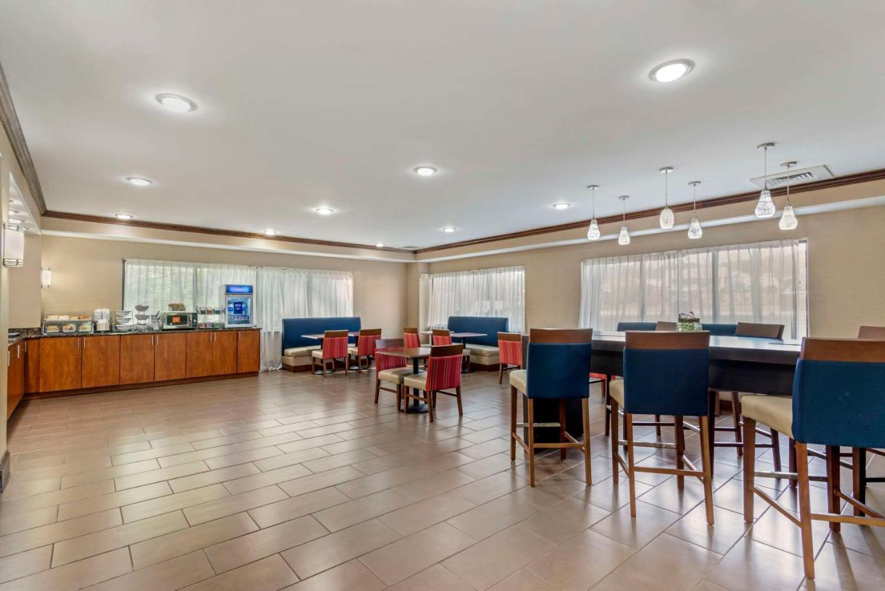 Comfort Suites At Kennesaw State University Esterno foto