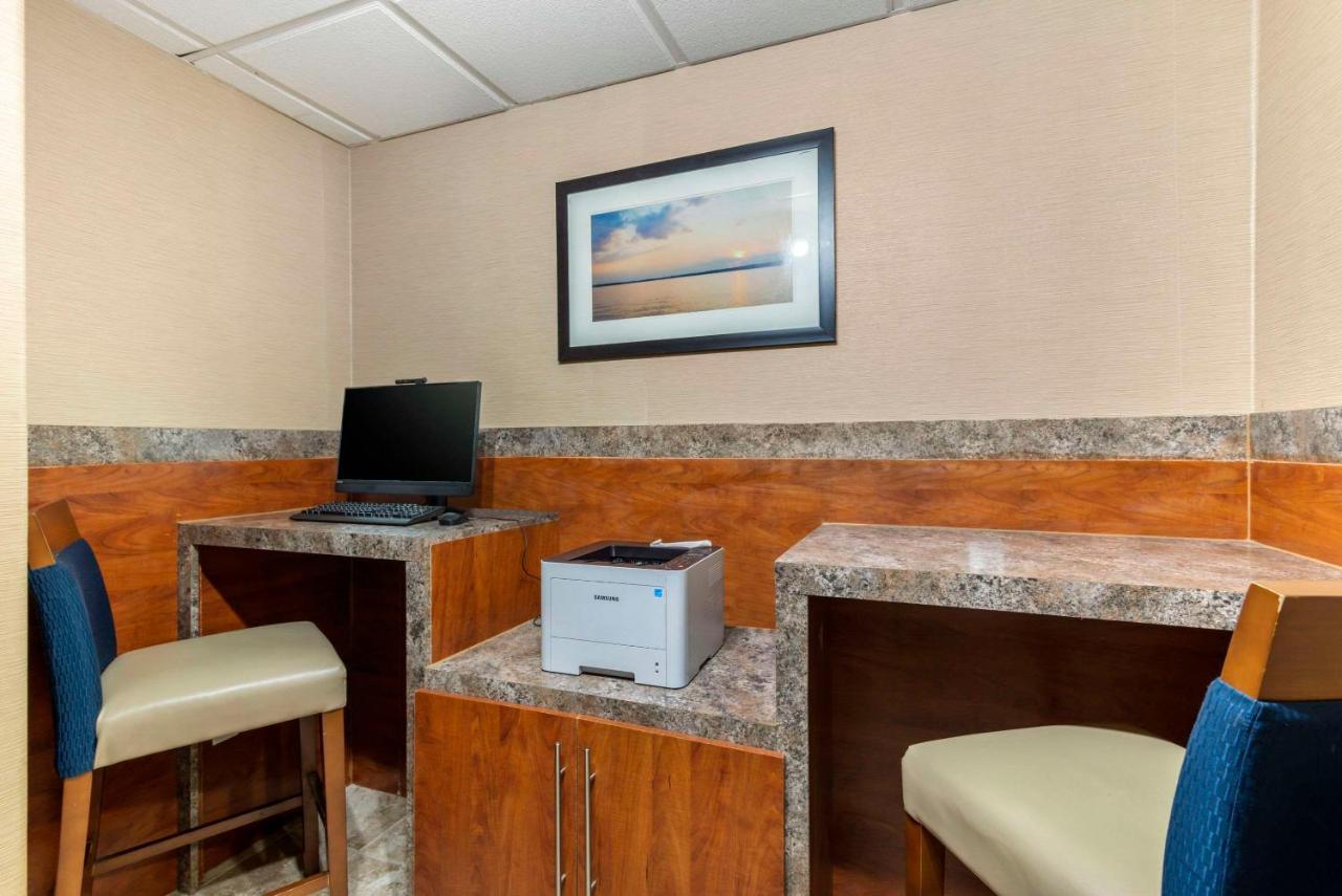 Comfort Suites At Kennesaw State University Esterno foto