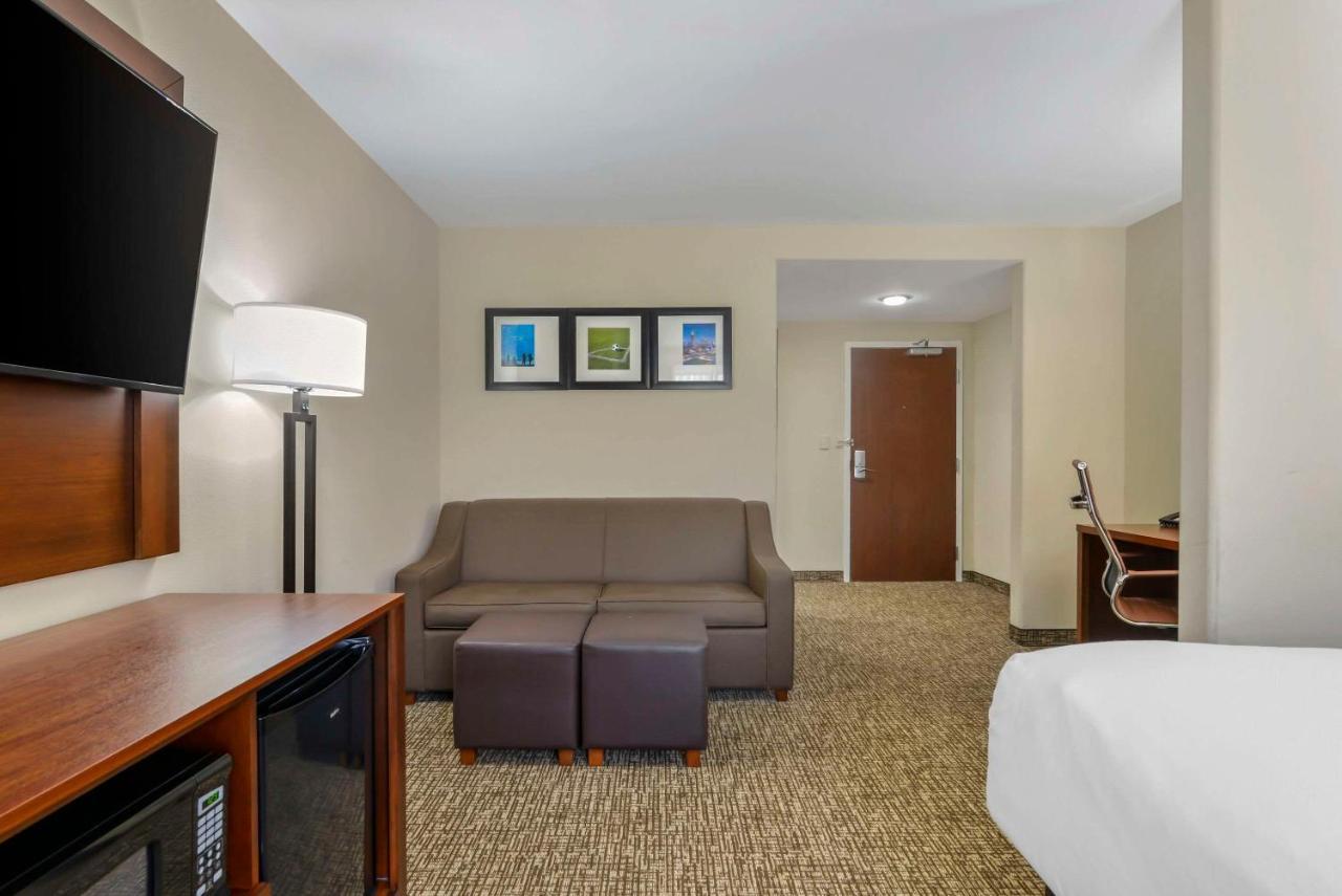 Comfort Suites At Kennesaw State University Esterno foto