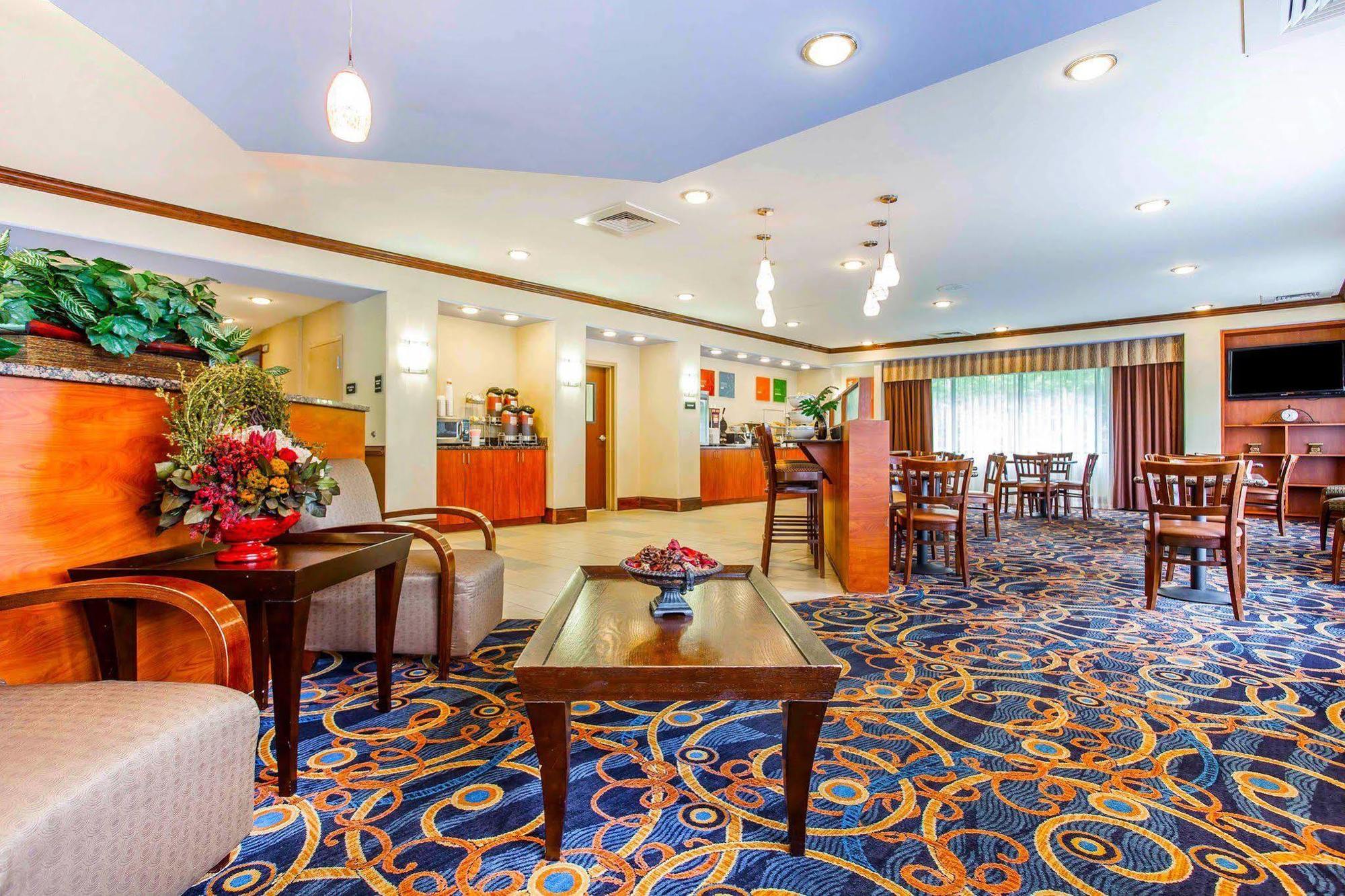 Comfort Suites At Kennesaw State University Esterno foto
